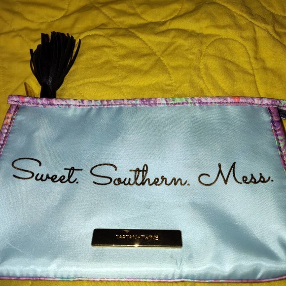 Tartan & Twine Cosmetic Bag - Picture 1 of 5